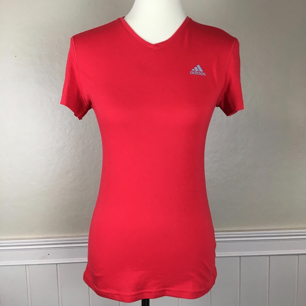 ADIDAS Red Climalite Fitted Workout Tee Size Small